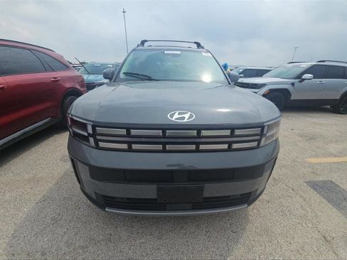 Used 2025 Hyundai Santa Fe SEL FWD image 8
