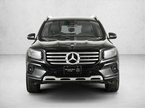 Certified 2025 Mercedes-Benz GLB 250 4MATIC image 2