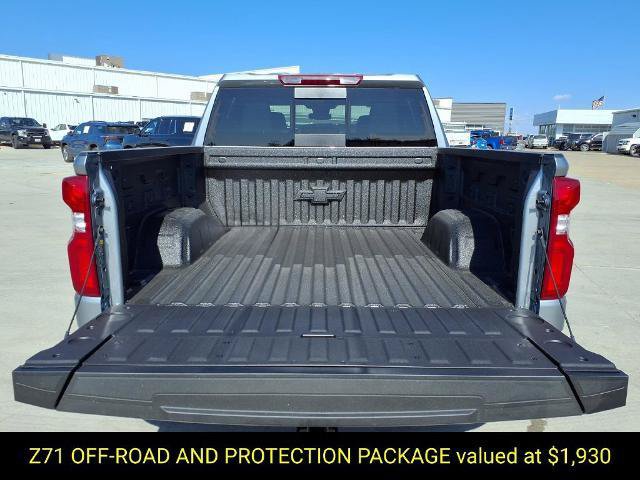 New 2026 Chevrolet Silverado 1500 RST w/ RST All Star Premium Package AWD/4WD image 5