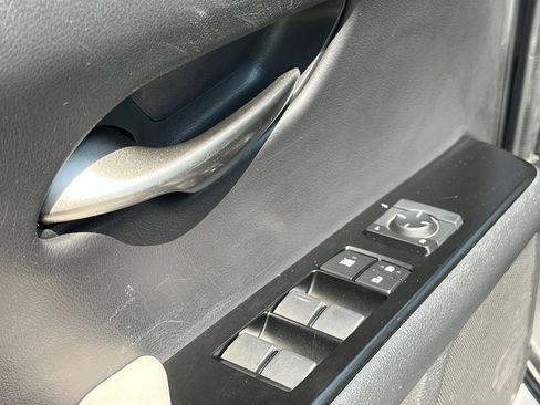 Used 2019 Lexus UX 250h w/ Premium Package AWD/4WD image 20