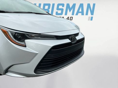 Used 2024 Toyota Corolla LE FWD image 22