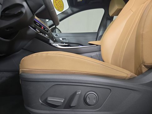 Used 2023 Hyundai Sonata Limited image 32