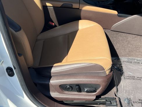 Used 2021 Lexus ES 350 w/ Premium Package image 31