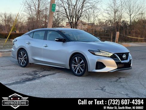Used 2020 Nissan Maxima 3.5 SV w/ Floor Mat Group image 8