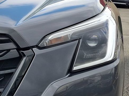 Used 2023 Subaru Forester Premium AWD/4WD image 9