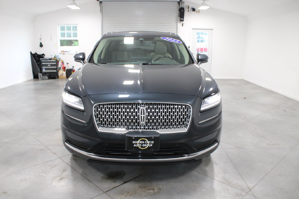 Used 2023 Lincoln Nautilus Reserve w/ Equipment Group 201A AWD/4WD image 3