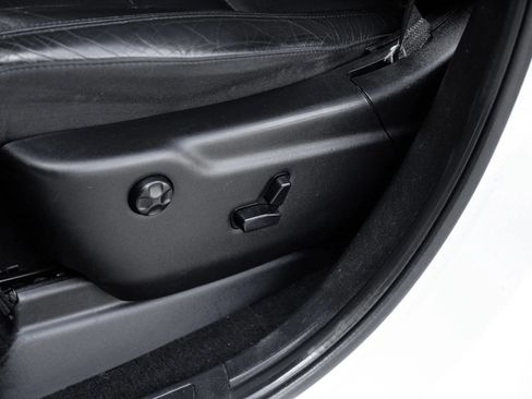 Used 2020 Dodge Durango GT w/ Blacktop Package RWD image 38