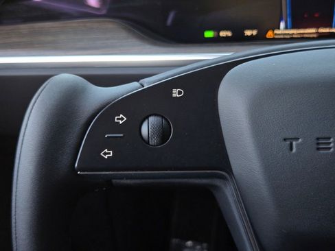 Used 2023 Tesla Model S image 24