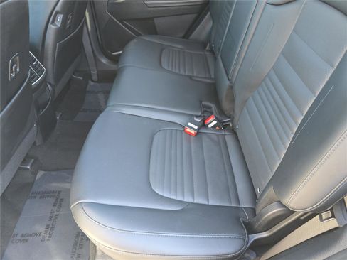 Used 2023 Kia Sportage SX image 14