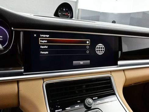 Certified 2023 Porsche Panamera 4S AWD/4WD image 10