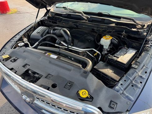 Used 2014 RAM 1500 Laramie AWD/4WD image 22