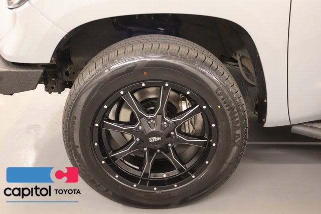 Used 2021 Toyota Tundra SR5 w/ SR5 Upgrade Package AWD/4WD image 7