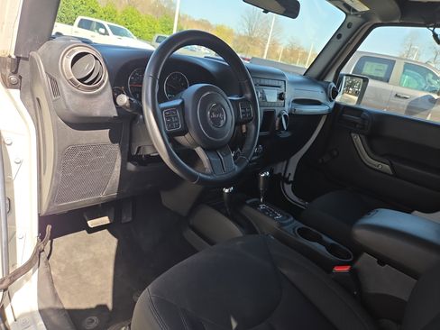 Used 2016 Jeep Wrangler Sport w/ Mopar Black Appearance Group image 11