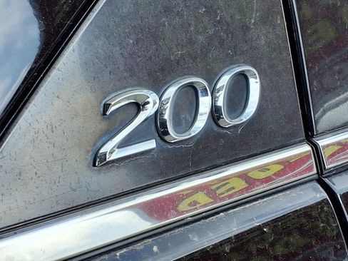 Used 2013 Chrysler 200 Touring w/ S Exterior Appearance Pkg image 7