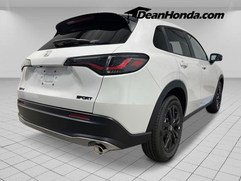 New 2026 Honda HR-V Sport image 5