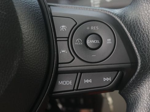 Certified 2025 Toyota Corolla LE FWD image 20