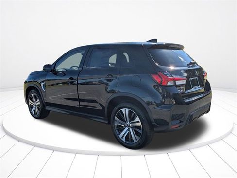 New 2025 Mitsubishi Outlander Sport SE image 5