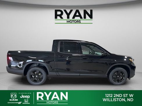 New 2026 Honda Ridgeline Black Edition image 10