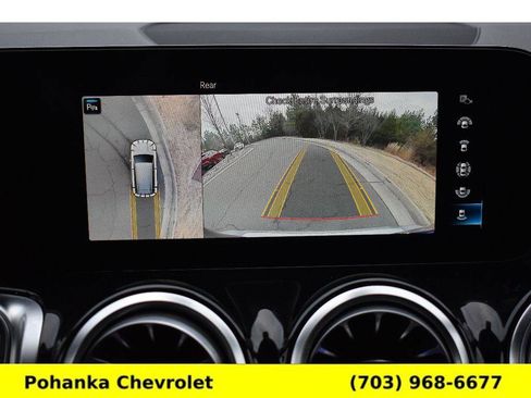 Used 2023 Mercedes-Benz GLB 250 250 4MATIC image 15