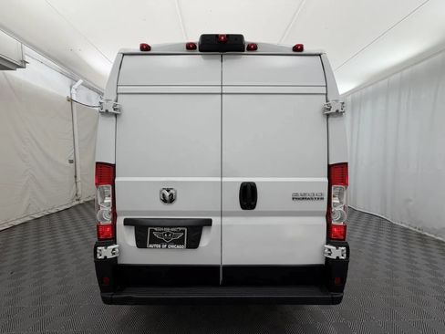 Used 2023 RAM ProMaster 2500 FWD image 6