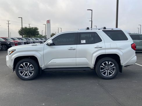 New 2026 Toyota 4Runner Limited AWD/4WD image 8