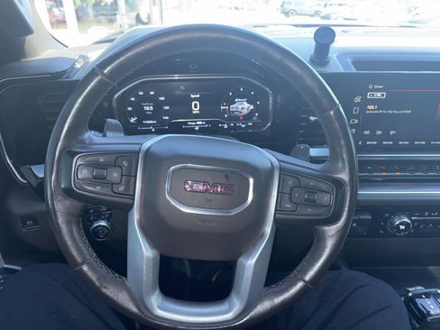 Used 2022 GMC Sierra 1500 SLT w/ SLT Premium Plus Package image 32