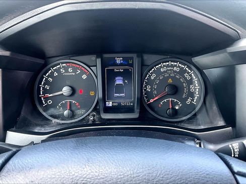 Used 2022 Toyota Tacoma SR RWD image 23