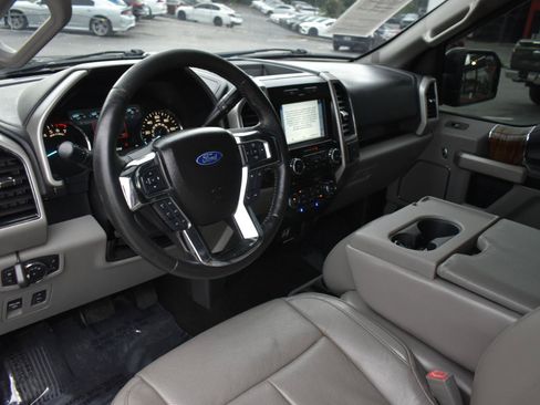 Used 2018 Ford F150 Lariat AWD/4WD image 10