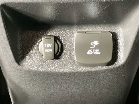 Used 2024 Hyundai Palisade Calligraphy image 32