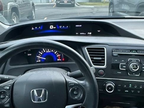 Used 2014 Honda Civic LX image 6