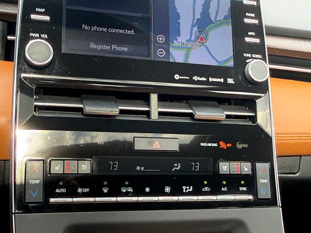 Used 2020 Toyota Avalon Limited w/ Advanced Safety Package FWD image 16