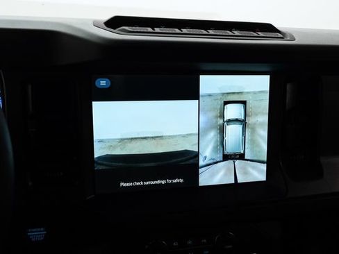 Used 2025 Ford Bronco Badlands image 55