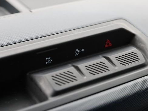 Used 2023 Ford Bronco Outer Banks image 25