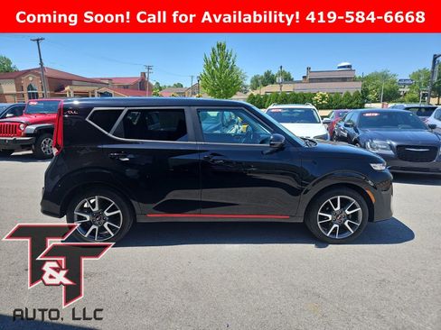 Used 2020 Kia Soul GT-Line w/ GT 2.0L Power Sunroof Package FWD image 9