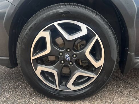 Used 2019 Subaru Crosstrek 2.0i Limited w/ Moonroof Package AWD/4WD image 16