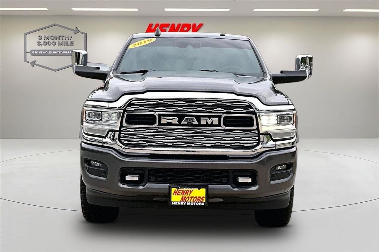 Used 2019 RAM 3500 Limited AWD/4WD image 2