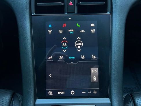 Used 2022 Porsche Taycan 4 Cross Turismo w/ Premium Package image 33