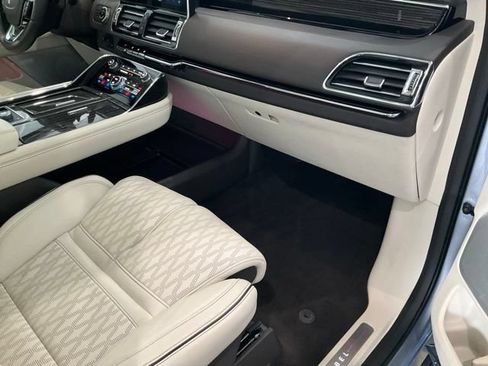 Used 2023 Lincoln Navigator L Black Label AWD/4WD image 25