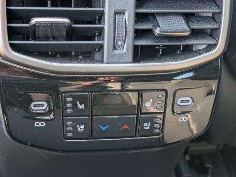 Used 2024 Lexus RX 500h F Sport w/ Convenience Package AWD/4WD image 17