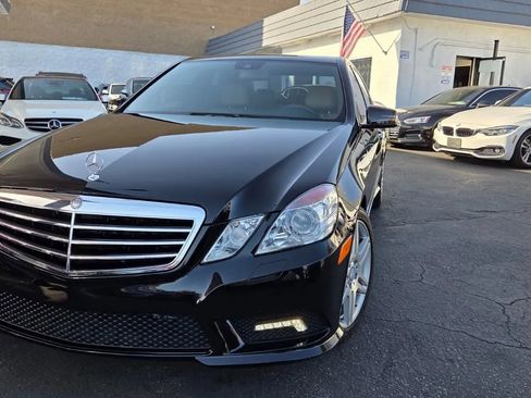 Used 2011 Mercedes-Benz E 350 Sedan image 3