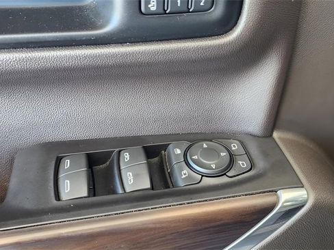 Used 2019 GMC Sierra 1500 SLT w/ SLT Premium Package image 13