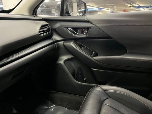 Used 2024 Subaru Crosstrek 2.5i Limited w/ Crosstrek Mirror Package AWD/4WD image 29