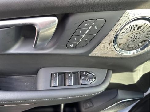 New 2026 Buick Enclave Avenir w/ Super Cruise Package image 16