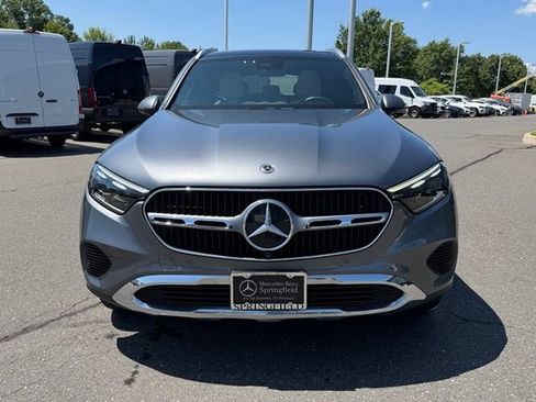 Used 2023 Mercedes-Benz GLC 300 4MATIC image 2