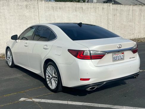 Used 2017 Lexus ES 350 w/ Luxury Package image 8