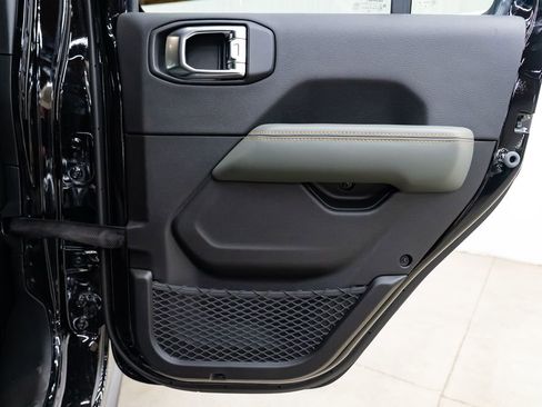 New 2026 Jeep Gladiator Mojave AWD/4WD image 27