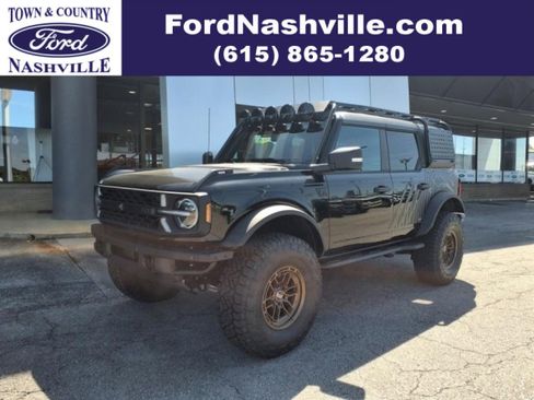 New 2025 Ford Bronco Badlands AWD/4WD image 1