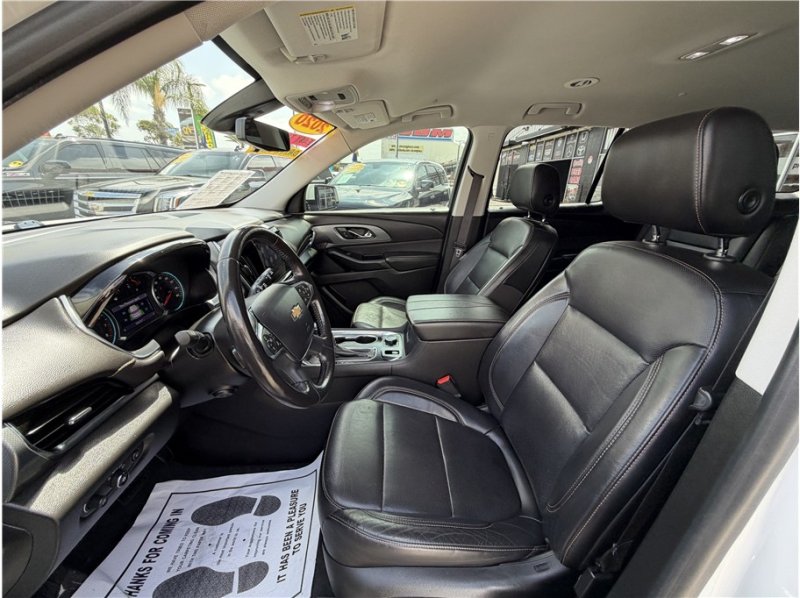 Used 2020 Chevrolet Traverse Premier FWD image 19