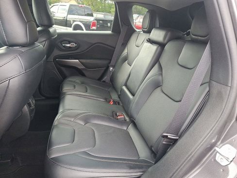 Certified 2022 Jeep Cherokee Latitude Lux image 11