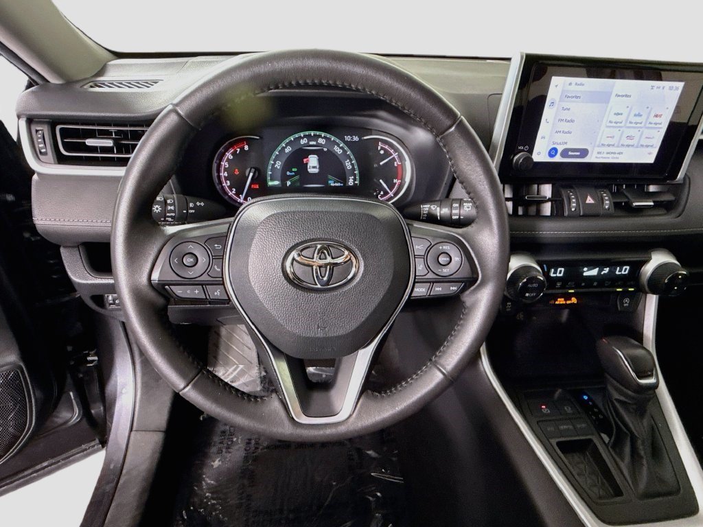 Used 2023 Toyota RAV4 XLE Premium FWD image 12